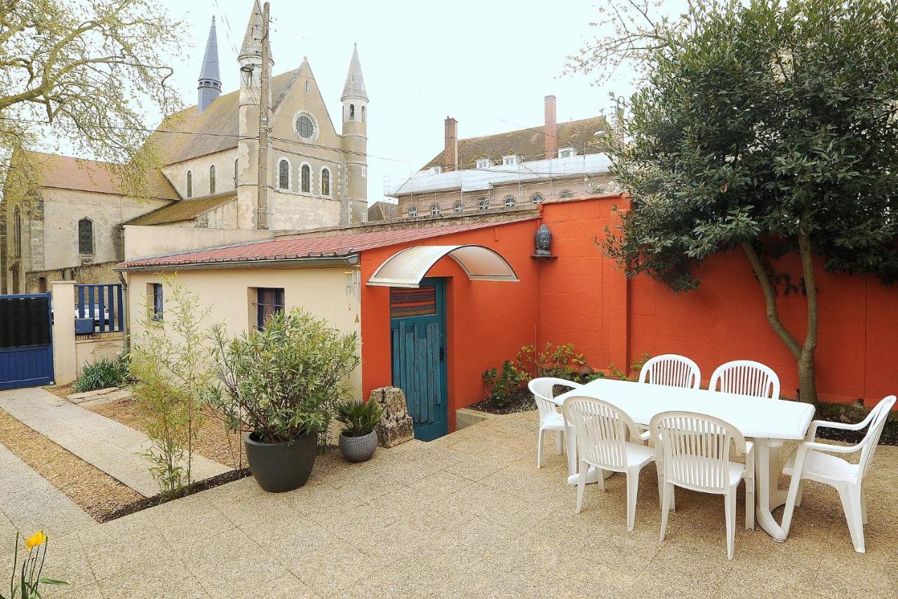 Le Saint Brice Chartres Exterior foto
